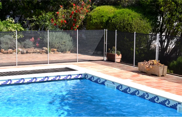 clotures et portails pour piscines à Romorantin-Lanthenay dans le Loir-et-Cher 41